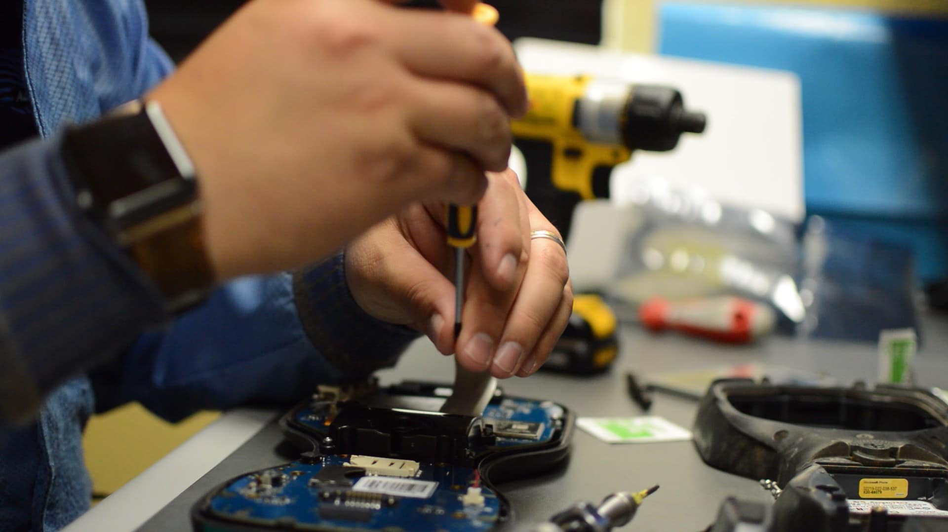 Reparación de herramientas eléctricas | Centro de servicio autorizado